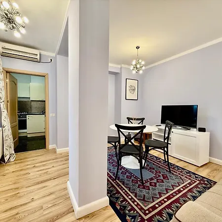 Apartman Seva -prime Location Near Sanador Clinic *
