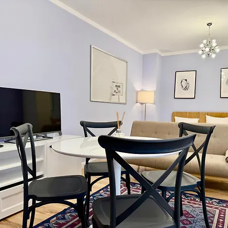 Seva -prime Location Near Sanador Clinic 아파트 부쿠레슈티